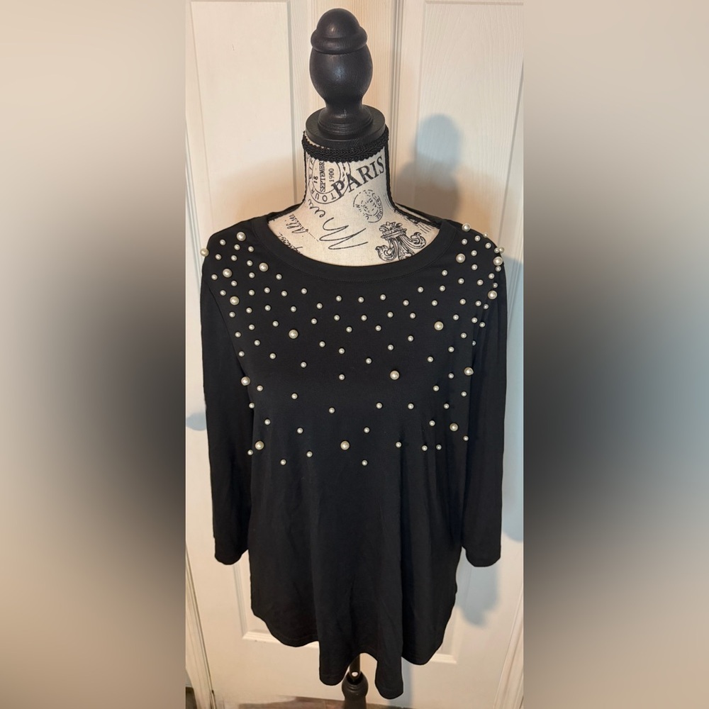 Black Pearl Embellished Women's Top - Picture 1 of 6